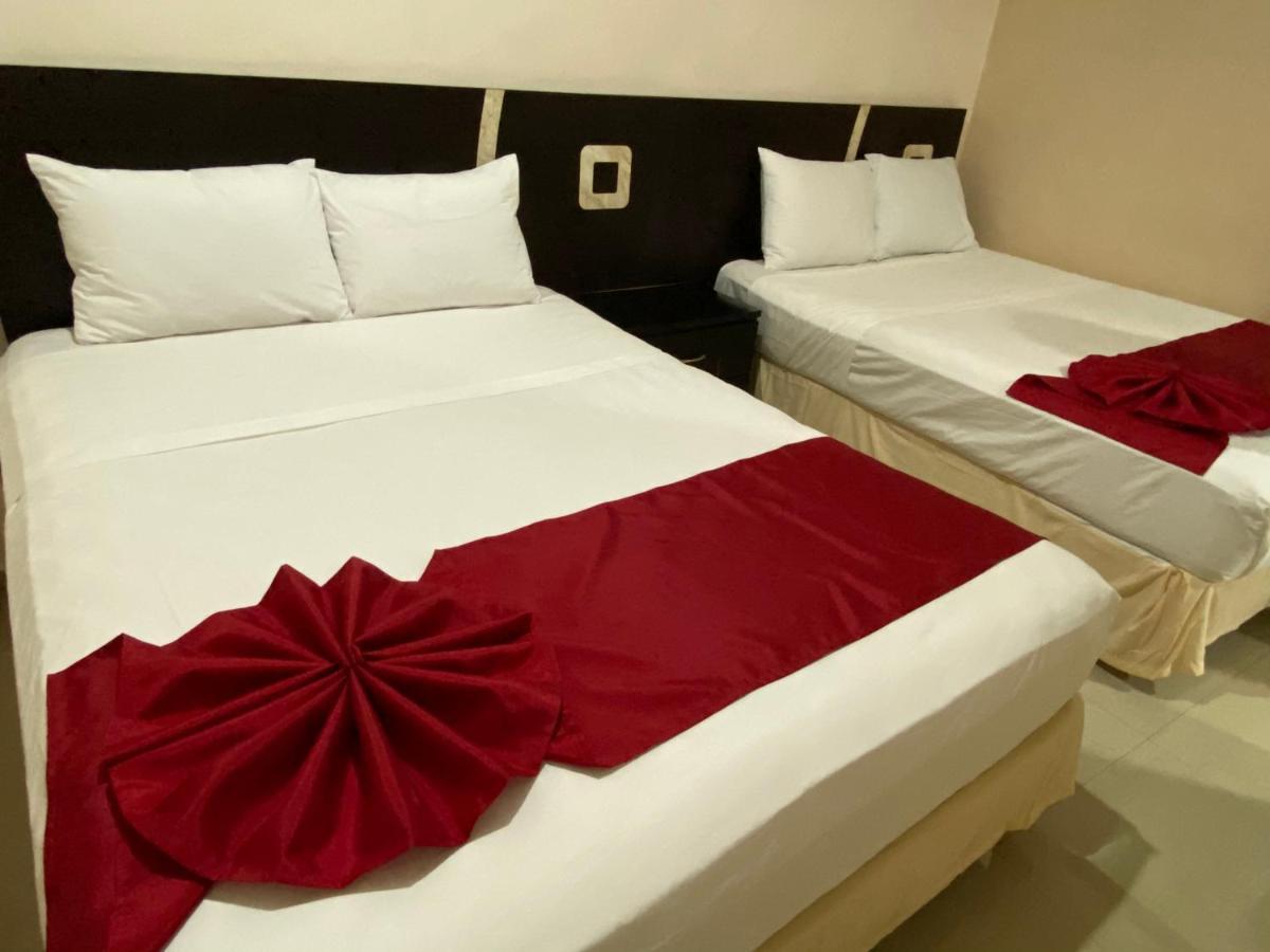 Suites La Roca By R&T Cancún Buitenkant foto