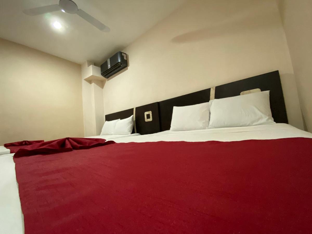 Suites La Roca By R&T Cancún Buitenkant foto