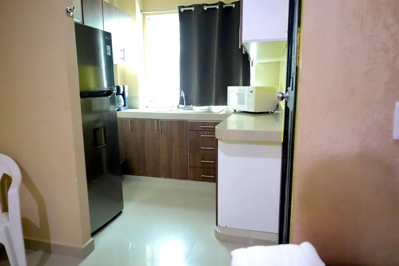 Suites La Roca By R&T Cancún Buitenkant foto